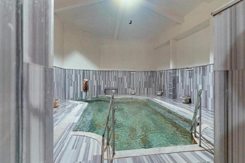 إيميت Queen Thermal Resort Hotel المظهر الخارجي الصورة