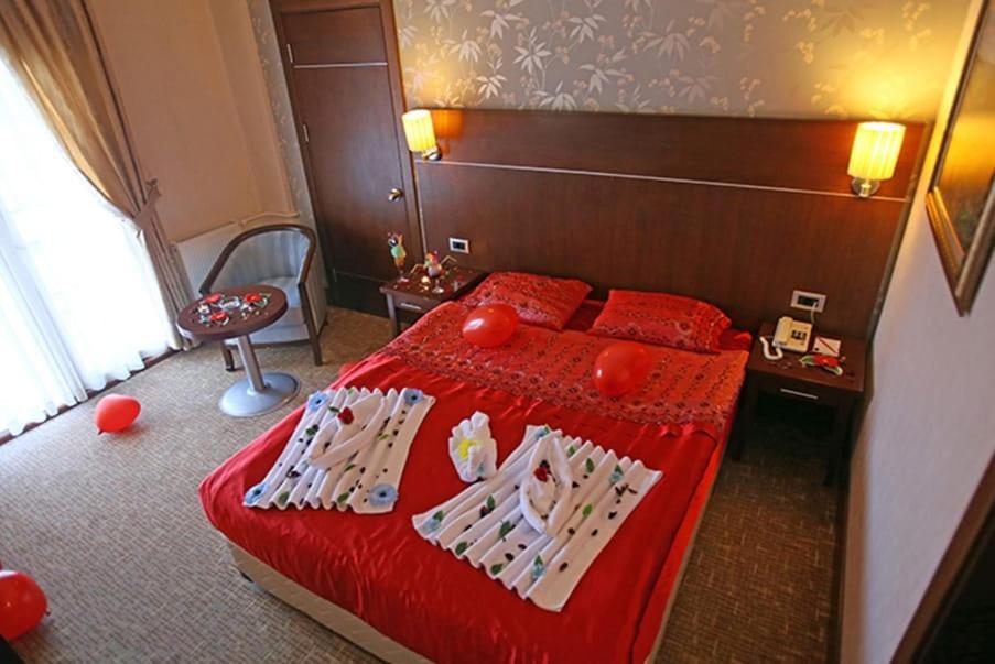 إيميت Queen Thermal Resort Hotel المظهر الخارجي الصورة
