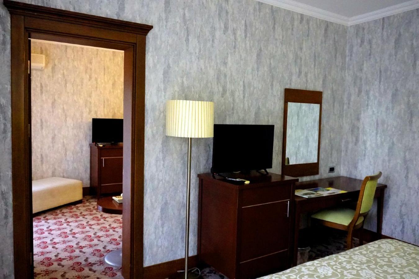 إيميت Queen Thermal Resort Hotel المظهر الخارجي الصورة